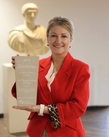 Donna with Heritage Award